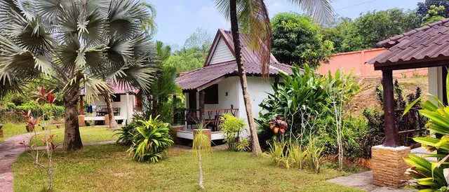 Beautiful​ Flower Resort