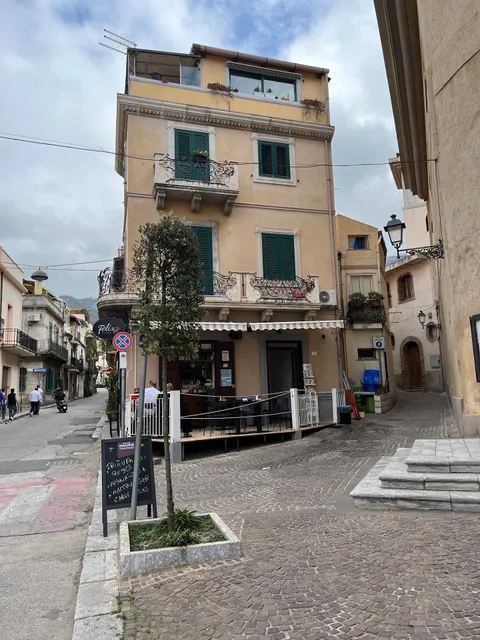 Casetta Verde Felice