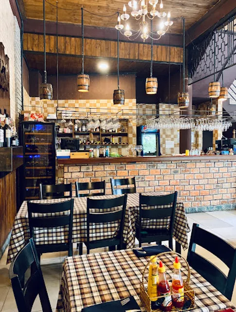 Nhà hàng Món Pháp giá Việt - Le Resto