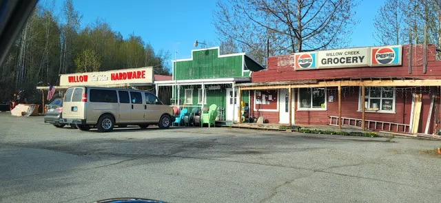 Willow Creek Grocery