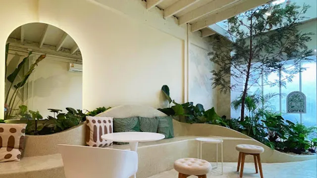 Comfee Cafe & Brunch - Phuket Old Town