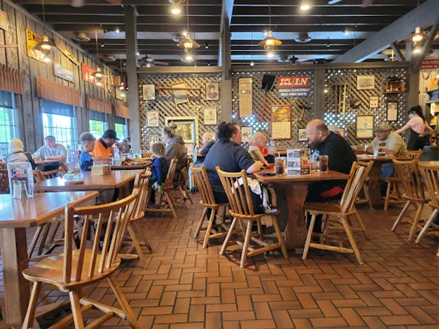 Cracker Barrel Old Country Store