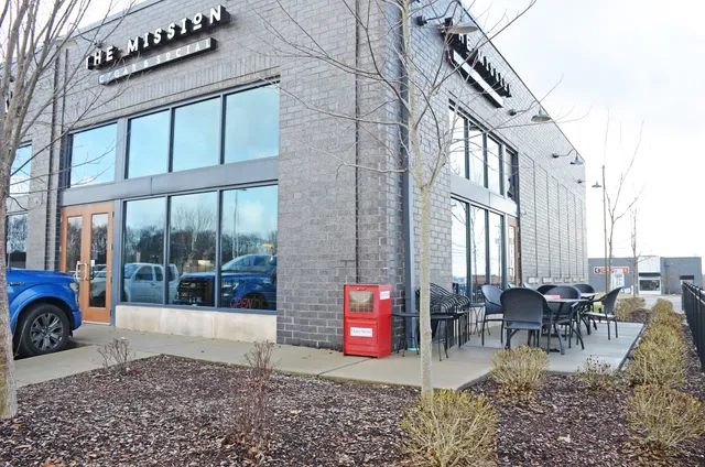 The Mission Cigar & Social - Spring Hill