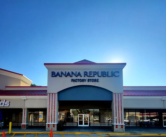 Banana Republic Factory Store