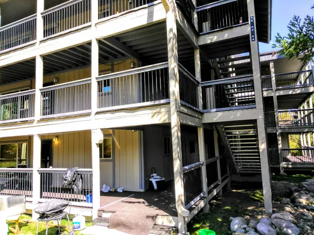 Hi Country Haus Condominium