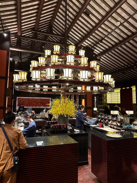 Hangzhou at West Lake Four Seasons Hotel Chinese Food Restaurant