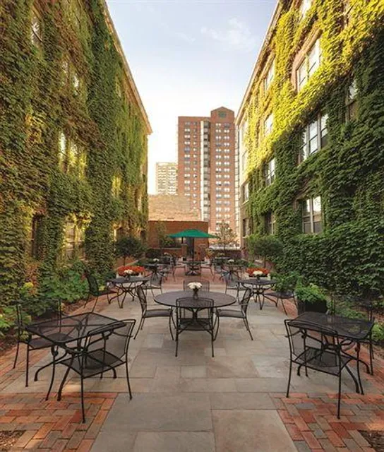 The Plaza Hotel Milwaukee