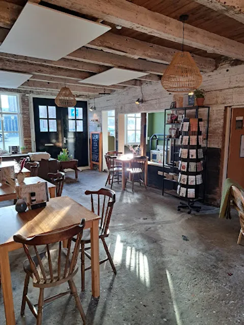 Deelcafé Bie de Buren - Non-profit koffiehuis Arnemuiden