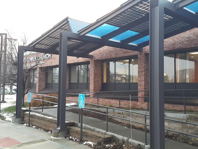 Creekside United Church of Christ (Formerly Mayflower Church)