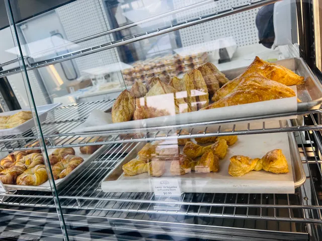 Chulopan Cuban bakery