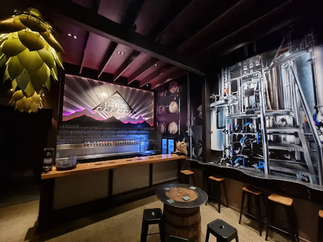 Eddyline Brewery: Taproom & Taqueria