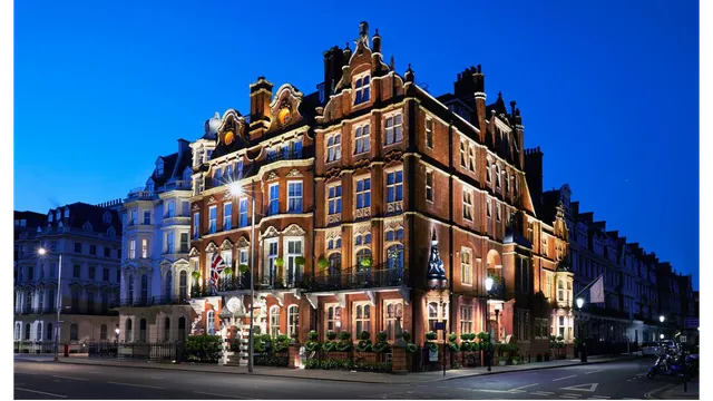 The Milestone Hotel and Residences