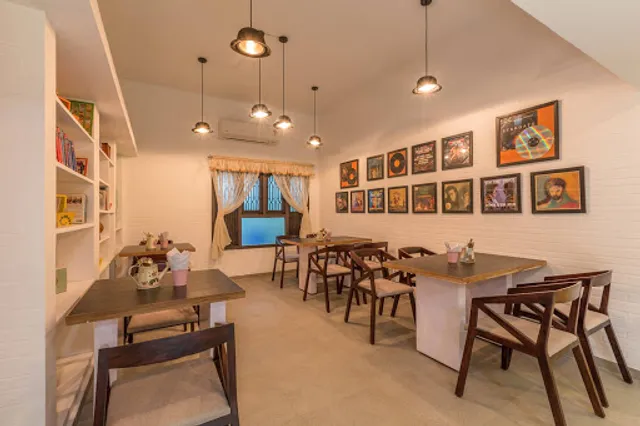 TFL ( The Food Lounge)