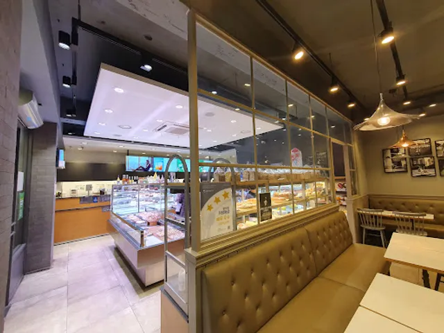 파리바게뜨상동라일락점