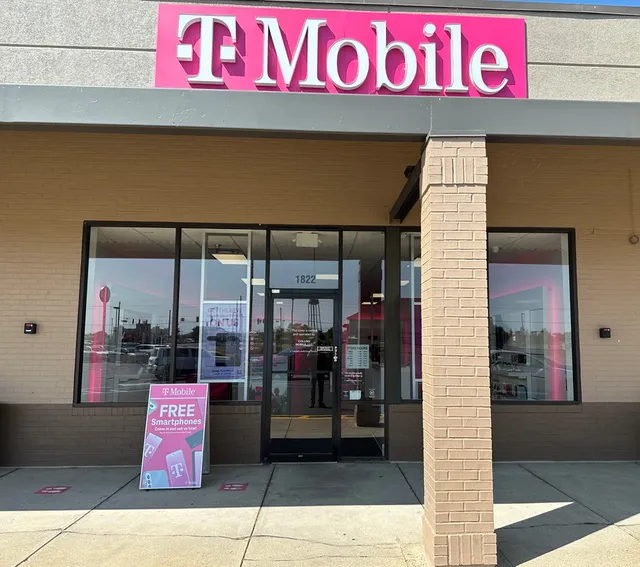 T-Mobile Authorized Retailer