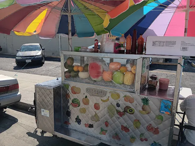 Fruta Serrano's Fresh Fruit