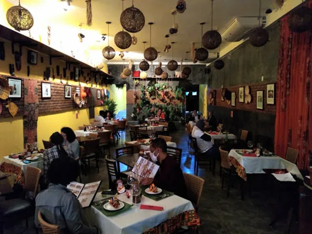 Biyou'Z Restaurante Africano