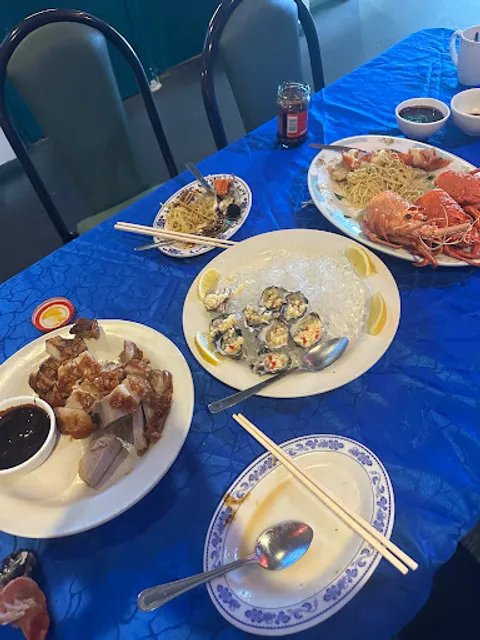 The Phoenix Artesian Spa Resort & Accommodation