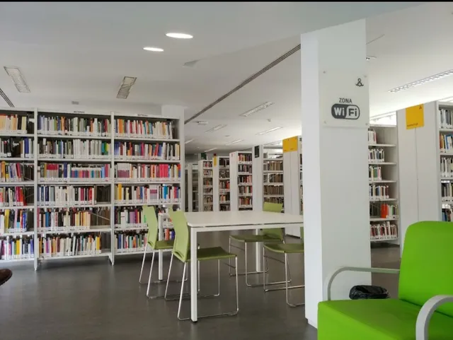 Biblioteca Mario Vargas Llosa