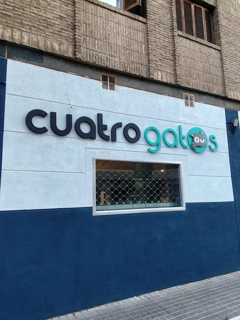 Bar Cuatrogatos