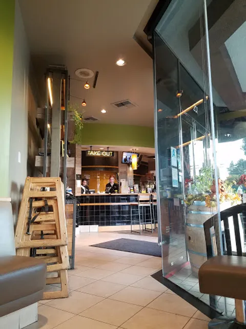 California Pizza Kitchen at Studio City