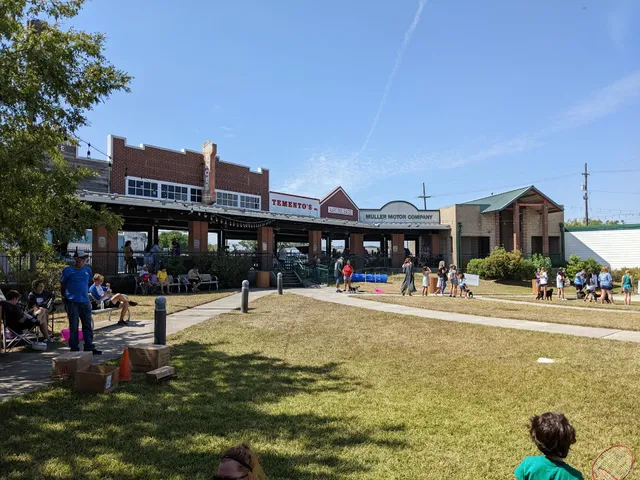 Westwego Fisheries & Farmers Market