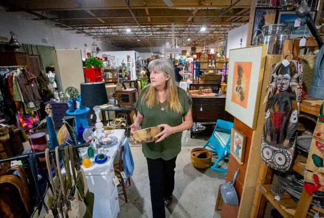 Reclaimed Antiques and Consignments