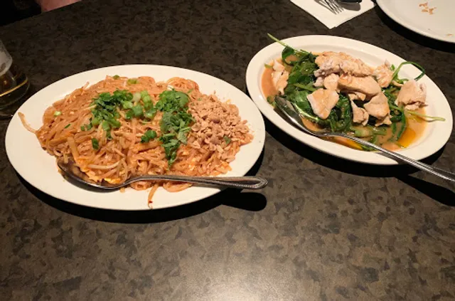 Chilies Thai Cuisine (Chilliwack)