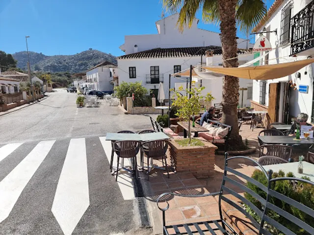 Table Mountain Comares