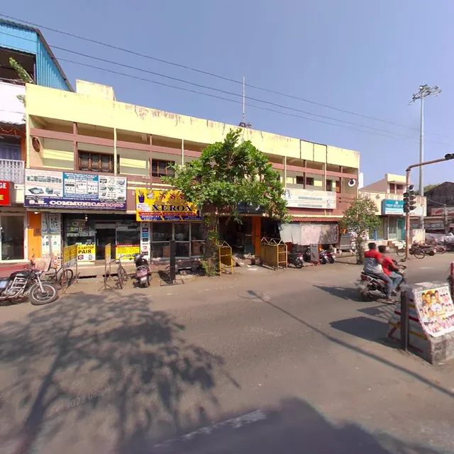 OYO Home 26854 Compact Studio