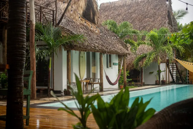 Zoah Surf Boutique Hotel & Zoah Café