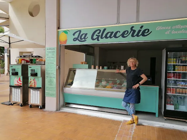 La Glacerie Glaces et crêpes artisanales