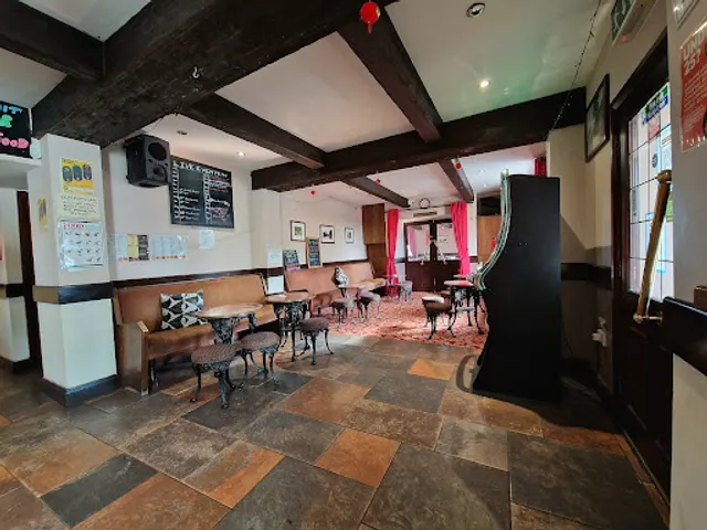 Hare & Hounds Bar and Restaurant