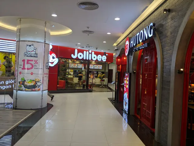 Jollibee Vincom Phạm Ngọc Thạch