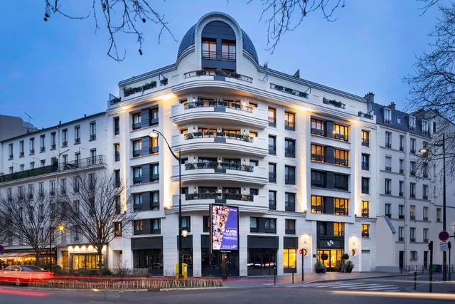 Yuna Porte Maillot - ApartHotel