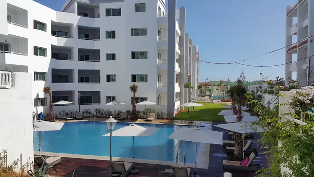 LA SIESTA BEACH RESORT