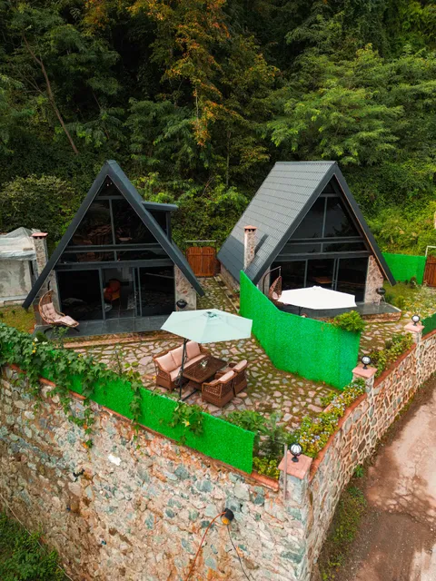 SUBAHÇE SUİT BUNGALOV