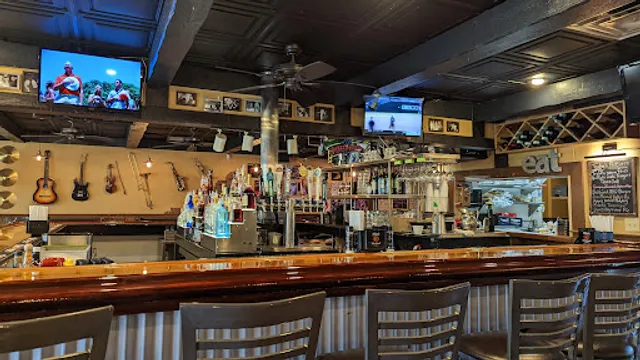 Kickback Neighborhood Tavern