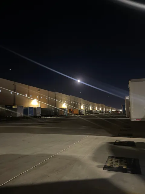 Amazon Fulfillment Center- KRB3