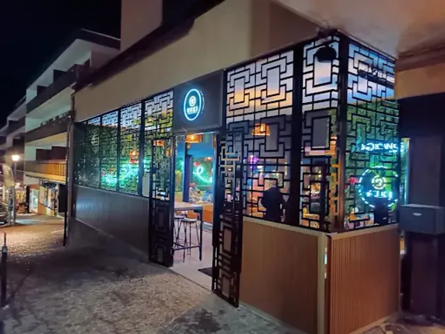 Yuki Lounge Bar & Restaurant