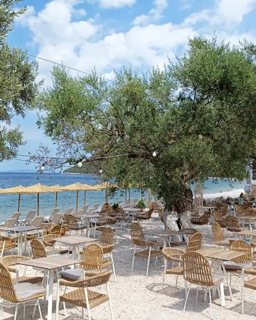 Akti Beach bar Restaurant