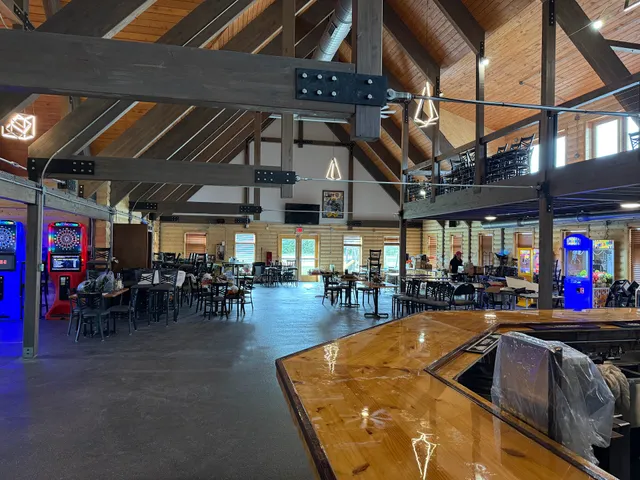 Big Dog Daddy's Roadhouse