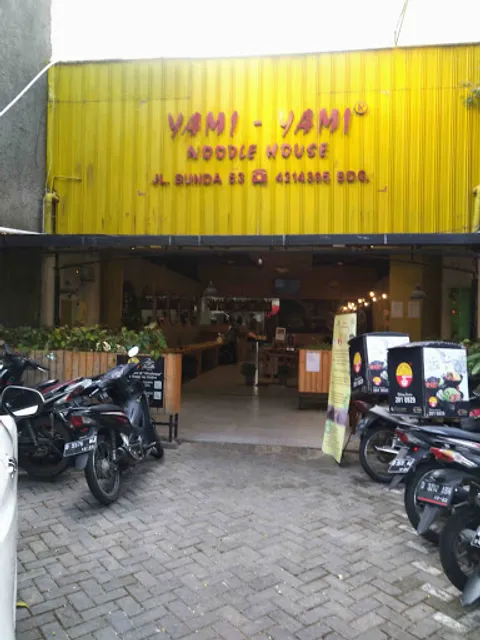 Yami Yami Noodle House