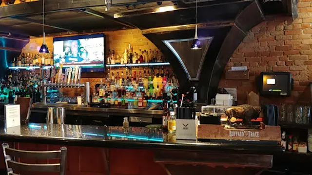 Steelhead Bar & Grille