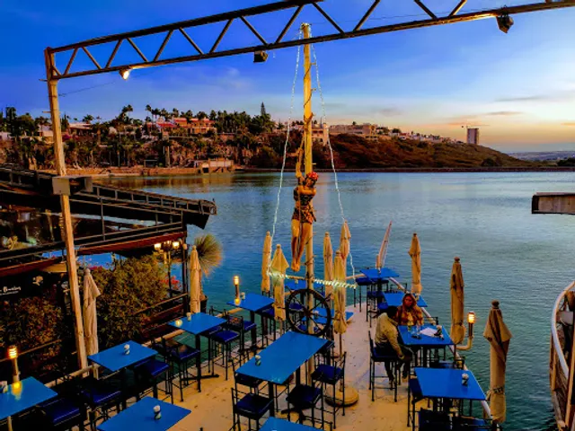 Los Carajillos Rockstaurante Juriquilla