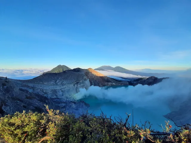 Ijen Geopark, Blue Fire
