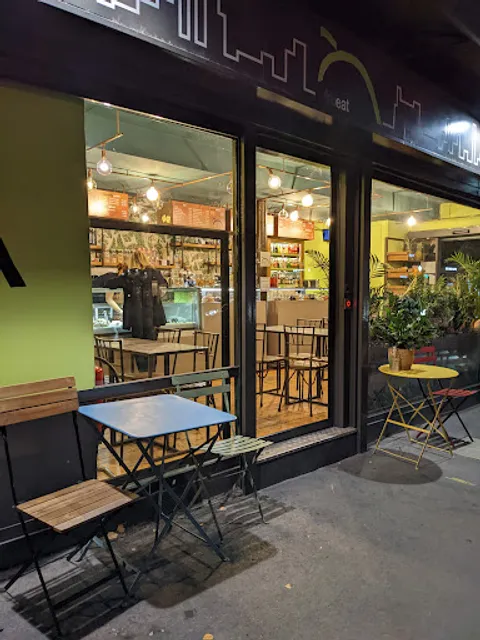 Fru Eat - Urban Oasis