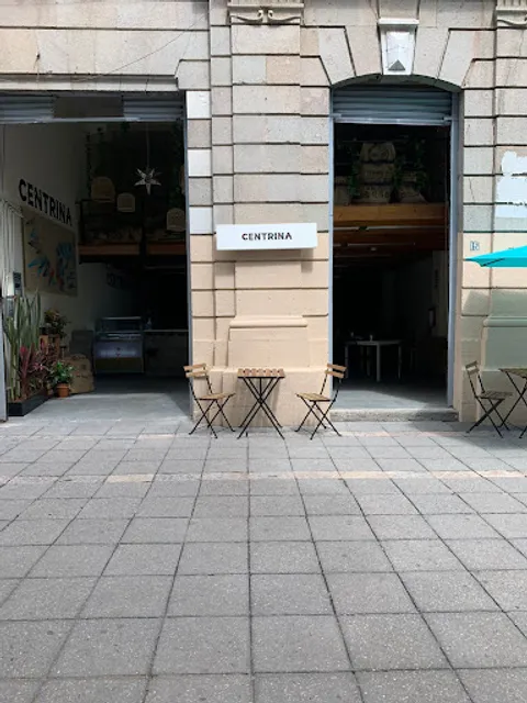 Centrina Café