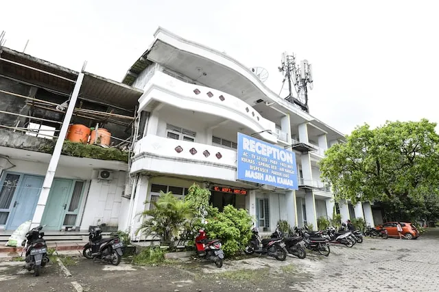 OYO 90451 Hotel Roda Mas 1