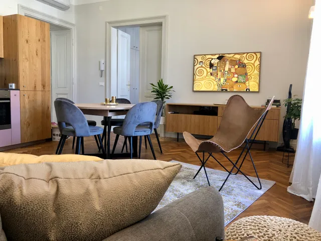 Riverside Apartment Ljubljana